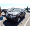 Image 1 : 2010 Ford Escape