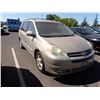 Image 2 : 2004 Toyota Sienna