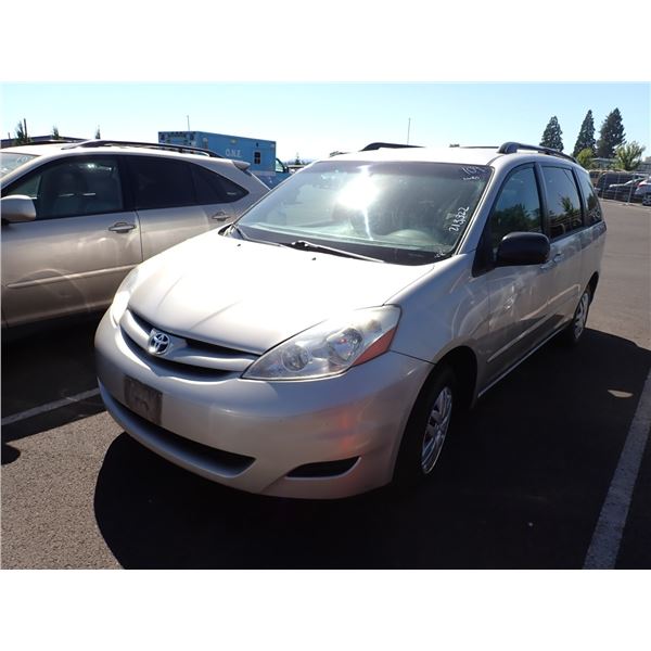 2008 Toyota Sienna