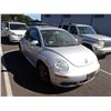 Image 2 : 2006 Volkswagen New Beetle
