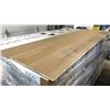 Image 2 : 1137.95 SQFT OF IDEAL WOOD  TEXTURE COLLECTION OAK-CARLETON (55 BOXES)