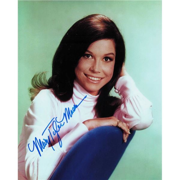 Mary Tyler Moore signed photo