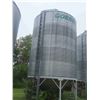 Image 2 : Goebel Hopper Grain Bin 5 Ring with Ladder on Metal Skids 
