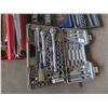 Image 2 : Wrenches, 1/2'' + 3/8'' Sockets 