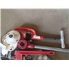 Image 2 : Threader, Cutter, Pipe Wrenches, New Overflow & Twin 