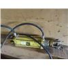 Image 1 : John Deere Cylinder 
