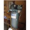 Image 1 : Eagle Triple Air Compressor Upright 60 Gallon with Hose 
