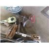 Image 3 : Hydraulic Cylinder, Air Brake Pot, Clevis, Harrow 