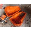 Image 2 : Stihl MS 250 Chain Saw with Case 