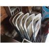 Image 2 : 8 Folding Chairs, 3 Tier Metal Shelf 