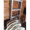 Image 3 : Aluminum Step Ladder with Paint Tray 6ft 