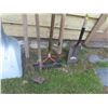 Image 2 : Scraping Shovel, Scoop Shovel, Pick Axe, Rake & More 