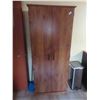 Image 1 : 2 Door Pantry 72'' x 30'' x 16'' 