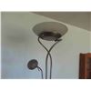 Image 2 : Modern Floor Lamp with Adjustable Pull Down Light 