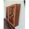 Image 2 : 2 Door Oak Cabinet with Glass 30'' x 24'' x 6'' 