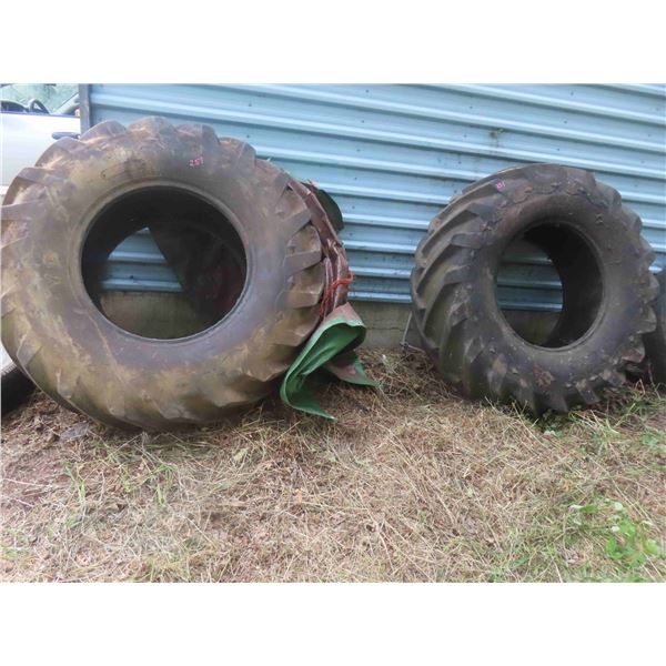 2 Tires 18.4-26