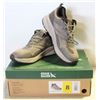Image 1 : EDDIE BAUER GREEN BEIGE SIZE 8 SHOES