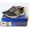 Image 1 : SKECHERS BLACK SIZE 11