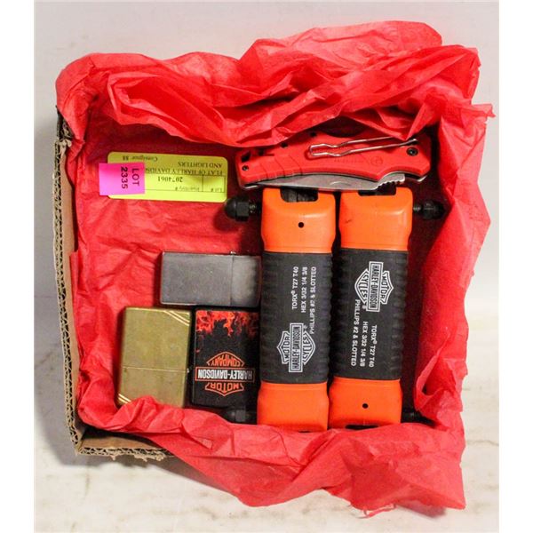 FLAT OF HARLEY DAVIDSON TOOLS AND LIGHTERS