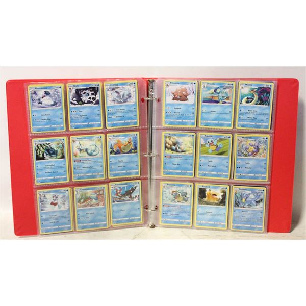 BINDER POKEMON COLLECTOR CARDS