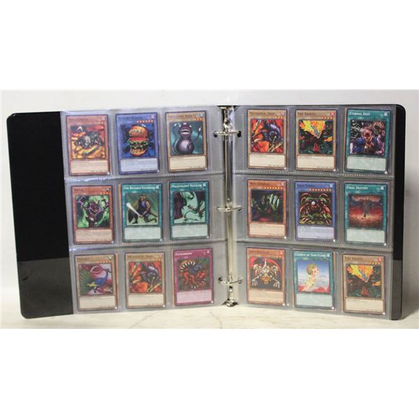 BINDER YUGIOH COLLECTOR CARDS