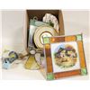 Image 1 : BOX OF STAINED GLASS PICTURES AND CHINESE PLATE