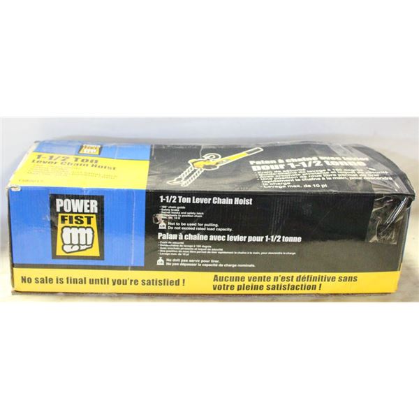 POWER FIST 1 1/2 TON CHAIN HOIST IN BOX