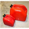 Image 1 : LOT OF RED FUEL CANS
