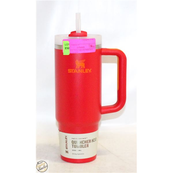 STANLEY 30 OZ QUENCHER H2.0 TUMBLER RED