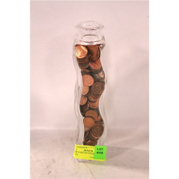 ESTATE VASE OF UNSORTED PENNIES