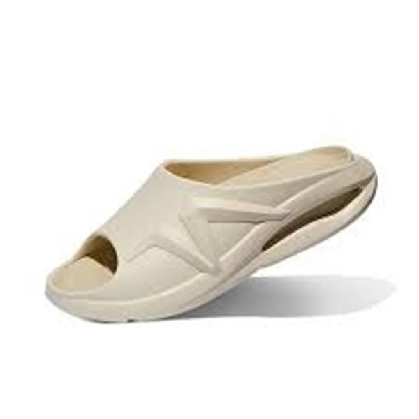 BRAND NEW NORTIV 8 IVORY US 14 SLIDES