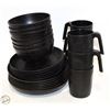 Image 1 : BOX OF 24PCS BLACK PLASTIC CUPS, BOWLS, PLATES