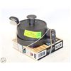 Image 1 : HAMBURGER PATTY MAKER ADJUSTABLE HALF LB–3 QUARTER