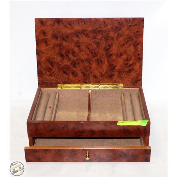 JEWELLERY BOX