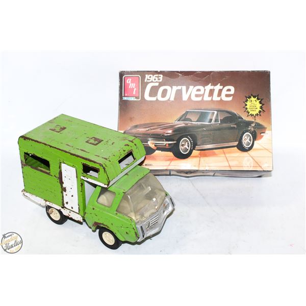 AMT 1963 CORVETTE MODEL KIT & TONKA CAMPER