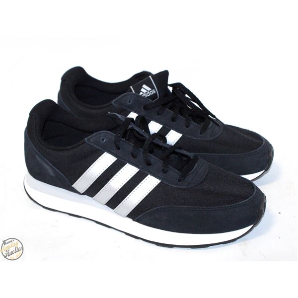 WOMENS ADIDAS SIZE 10 RUN 60S 3.0 RUNNING SHOES