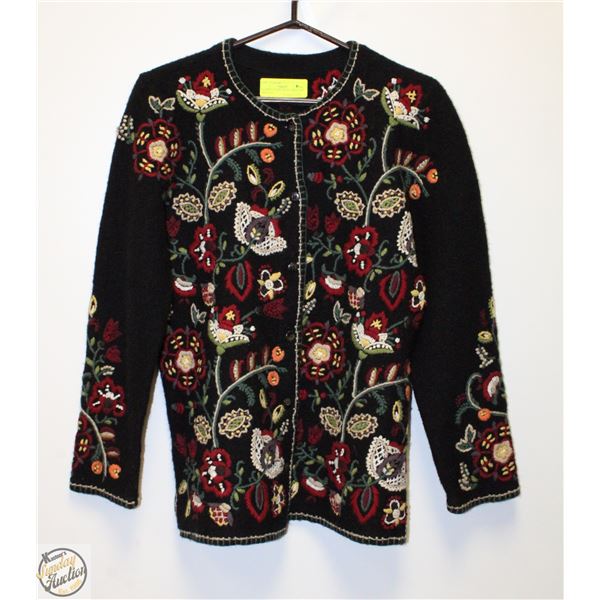 WOMEN'S M 100% WOOL CARDIGAN (MEDIUM)
