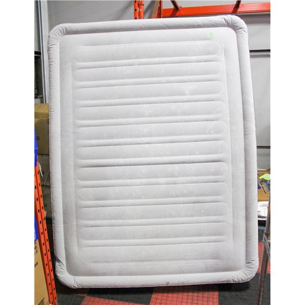QUEEN SIZE INTEX ULTRA THICK AIR MATTRESS