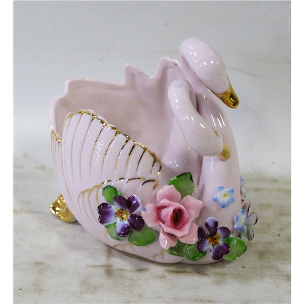 GENUINE L'AMOUR CHINA ENTERPRISE EXCLUSIVE