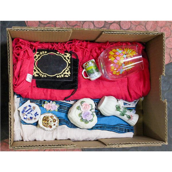 ESTATE BONE CHINA + 2 SCARVES & MORE