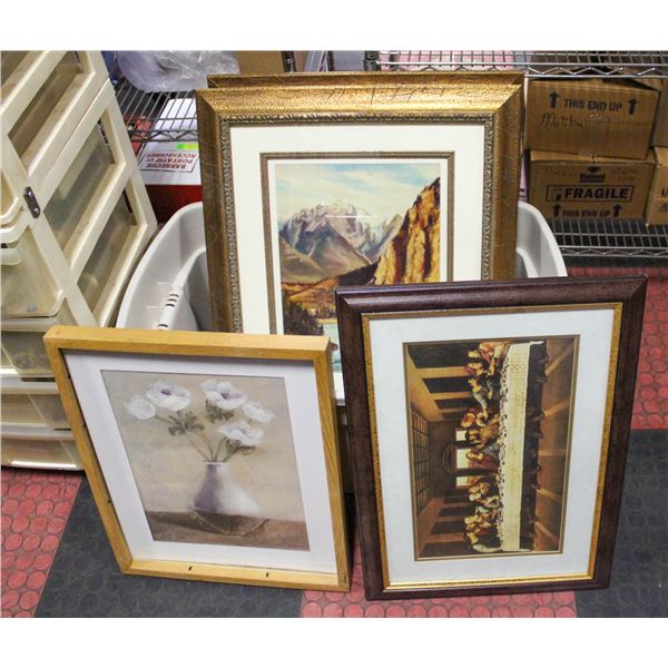 TUB OF PICTURE FRAMES