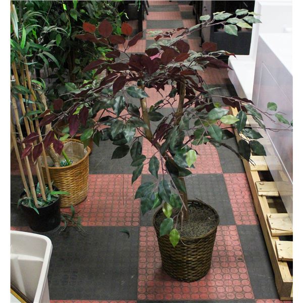 SILK PLANTER