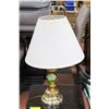 Image 1 : ESTATE BRASS COLOR LAMP