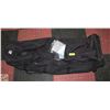 Image 1 : GOLFCLUB TRAVEL BAG W/ 2 HEAD COVERS