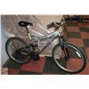 Image 1 : 18 SPEED SUPERCYCLE MOUNTAIN BIKE