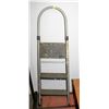 Image 1 : 3 TIER FOLDING STEP LADDER