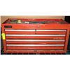 Image 1 : BENCH TOP 5 DRAWER TOOL BOX & CONTENTS
