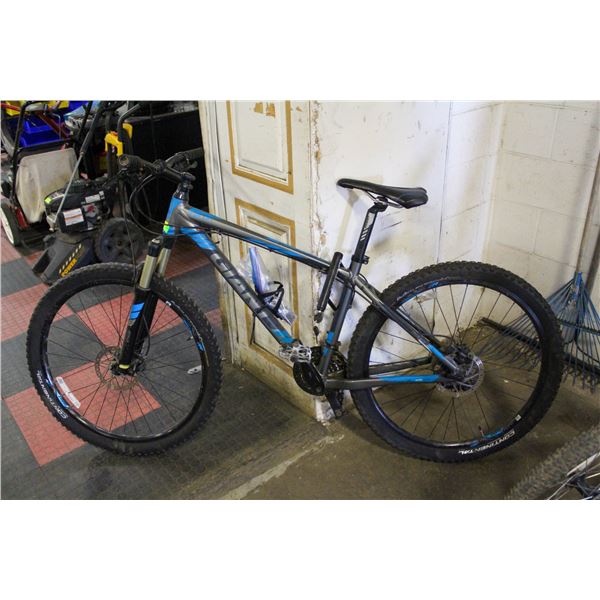 GIANT TALON ULTRALITE MEN'S BIKE (CHAIN IN BAG)