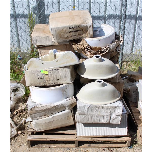 PALLET OF PEDESTAL AND UNDERMOUNT SINKS