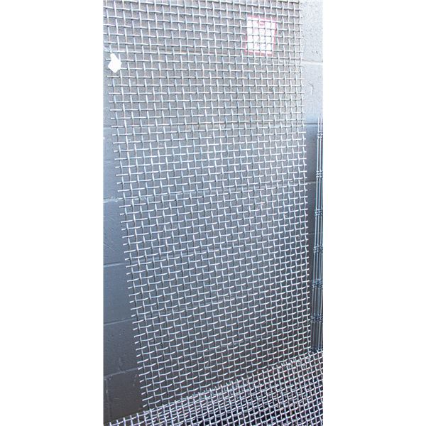 64" X 24" HIGH CARBON STEEL SCREEN